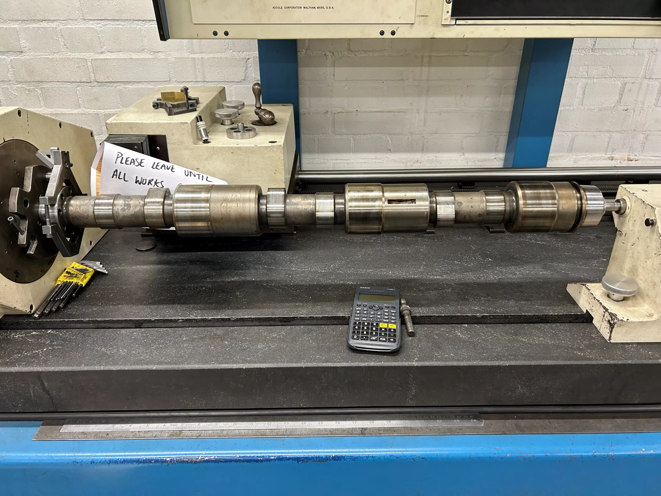 Camshaft for power generator